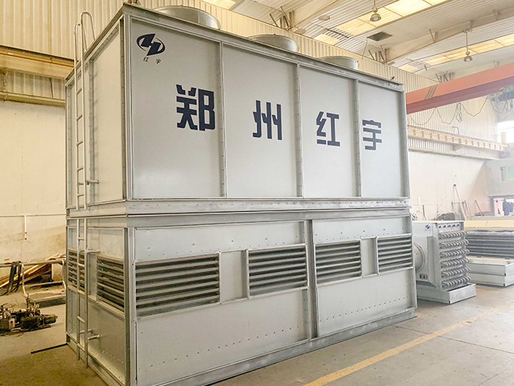 Countercurrent evaporative condenser